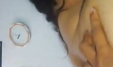 सुंदर फुल सेक्सी मूवी पैरों के साथ फूहड़