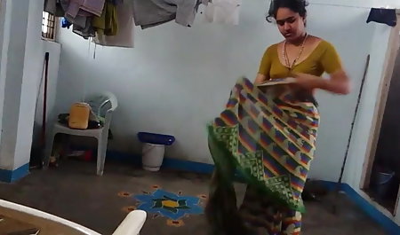 रेडहेड गर्ल दारला क्रेन ने अपने रूममेट के साथ सेक्स फिल्म फुल सेक्सी वीडियो किया