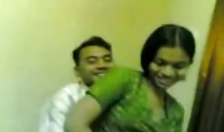 सड़क से एक सेक्सी मूवी एचडी फुल और वेश्या सेक्स के लिए सहमत हुई