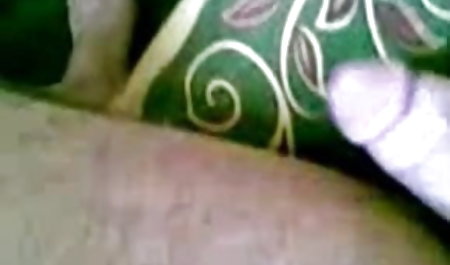 एनेसा एक नेटवर्क वाइब्रेटर का उपयोग करती है फुल मूवी वीडियो सेक्सी