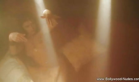 बिग titted सौंदर्य उसके बन्स सेक्सी पिक्चर मूवी फुल एचडी के साथ seduces