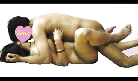 श्यामला - सेक्सी फिल्म फुल मूवी एचडी एक मत्स्यांगना अपने डिब्बे के साथ एक आदमी को कवर करता है