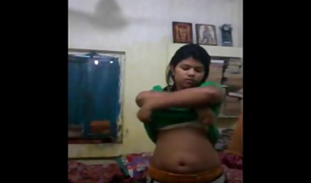 बिस्तर हिंदी सेक्सी फिल्म फुल पर लड़की