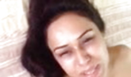 छोटी माँ को अपनी उम्र के बावजूद हस्तमैथुन करना पसंद सेक्सी मूवी फुल एचडी में है
