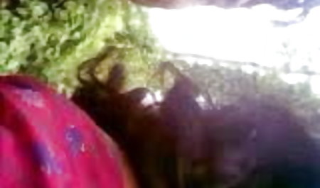 एक मुल्टो और एक बस्टी चिक का सेक्सी फुल मूवी एचडी प्यार
