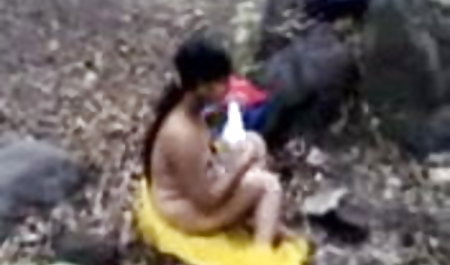 लेटेक्स पोशाक में blowjob फुल सेक्सी फिल्म वीडियो