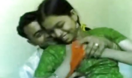 गुलाबी अधोवस्त्र में पतला गोरा हिंदी फुल सेक्सी मूवी जेसा रोड्स