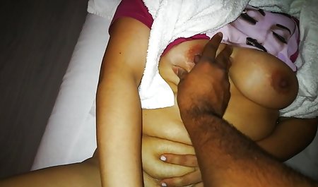 एक विवाहित सेक्सी फिल्म फुल एचडी सेक्सी फिल्म फुल एचडी जोड़े की यौन कोमलता