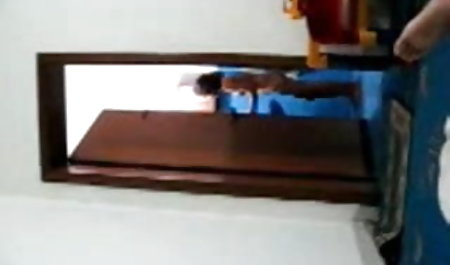 स्वारथी महिला के बड़े स्तन पर मिक फुल सेक्सी इंग्लिश फिल्म ब्लू सह शॉट