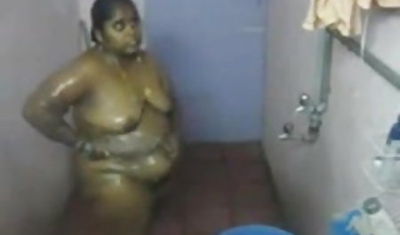 काला आदमी पैसे के लिए एक लड़की सेक्सी मूवी फुल एचडी हिंदी में को चोदता है