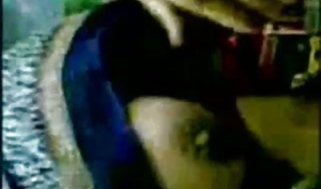 लेटेक्स बूट्स में सेक्सी हिंदी बीएफ फुल एचडी मूवी कोरा लड़की blowjob देता है